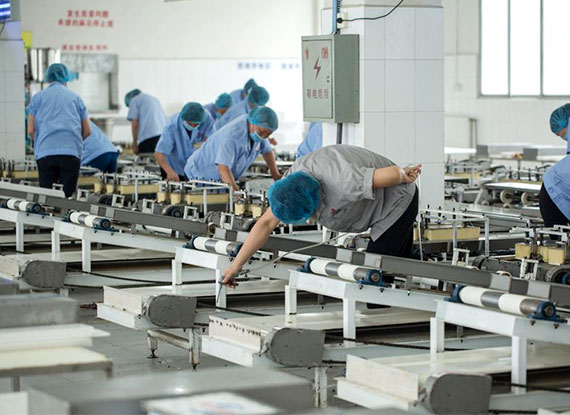 用技術(shù)贏得市場、以服務(wù)贏得客戶、用誠信贏得口碑