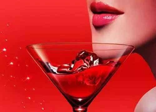 95后女孩賣蛋糕致富，躋身成功人士！